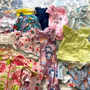 Lot of baby girl clothes. 6-9 months.